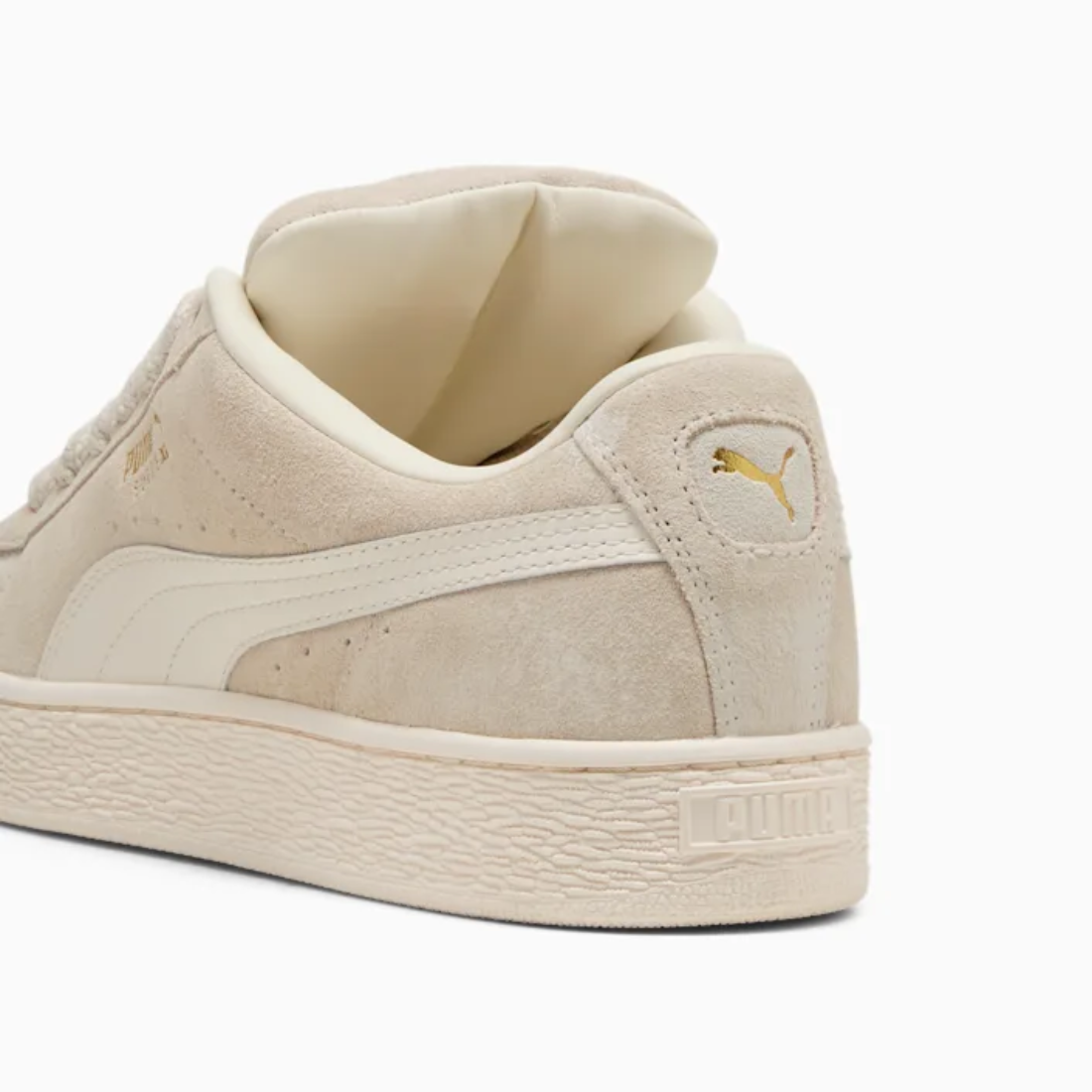 Puma Suede XL beige - Sneaker streetwear iconique en daim avec bande beige signature et semelle épaisse, style urbain tendance