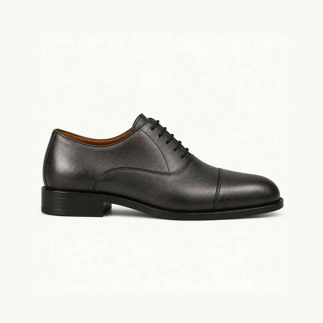 Soulier noir à lacets