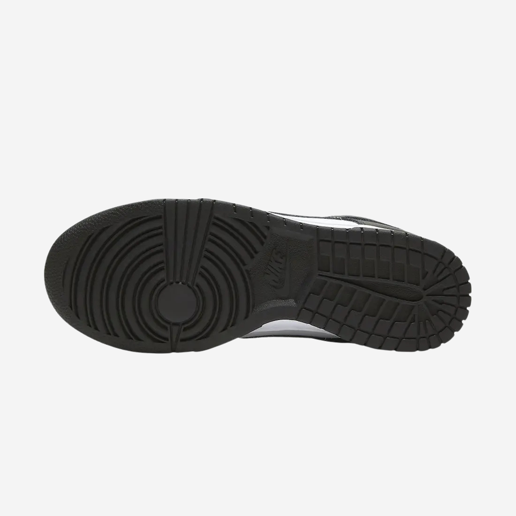 Nike Dunk Low Panda - Sneaker noir et blanc colorway classique avec swoosh noir et semelle blanche et noire