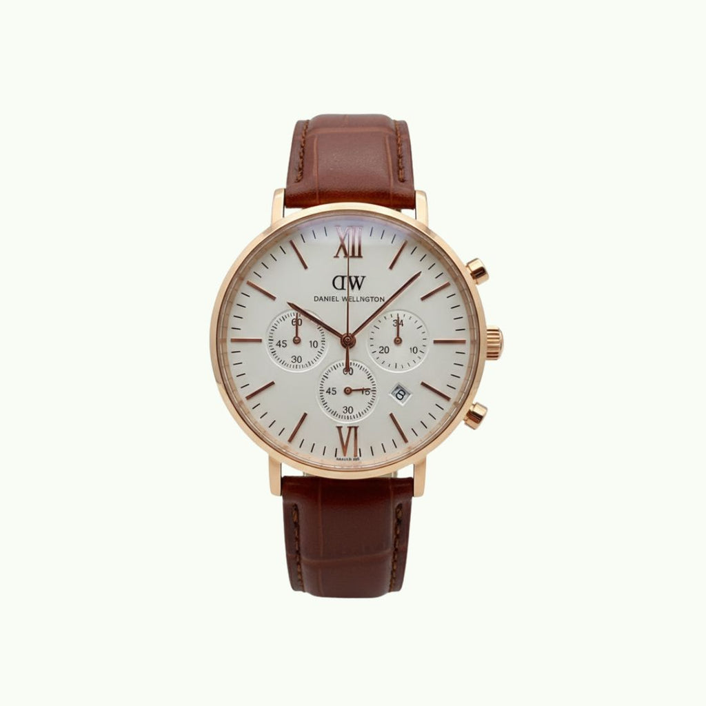 Daniel wellington chronographe or rose et bracelet cuir brun