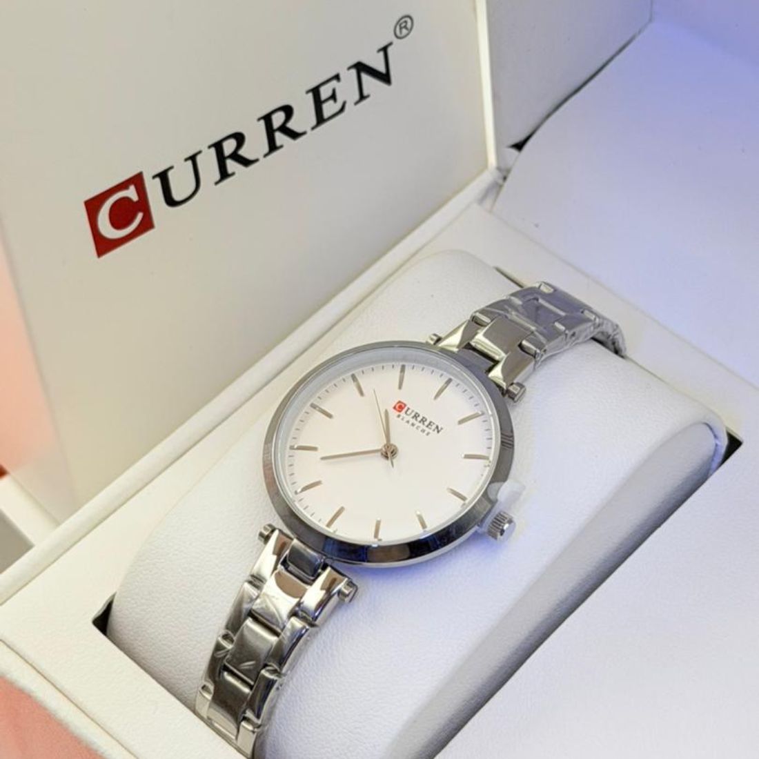 Montre Curren blanche argent cadran blanc 