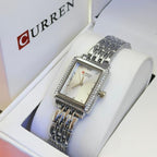 Montre Curren blanche carrée argent avec lunette strass